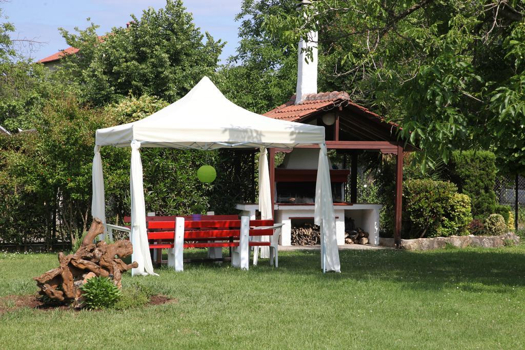 Archontiko Driani Apartment Paralia Pantaleimonos Bagian luar foto
